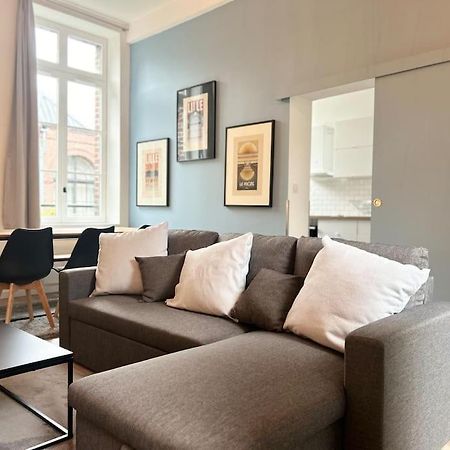 Vieux-Lille Appartement Renove Avec Une Chambre Bagian luar foto